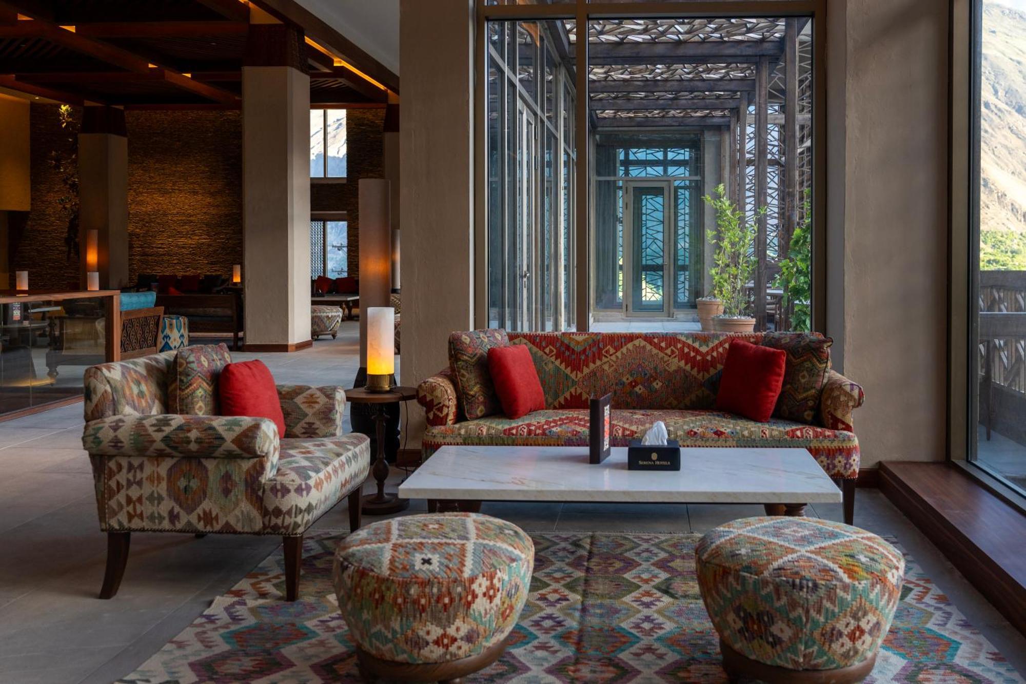 Hunza Serena Hotel Karimabad  Exterior photo